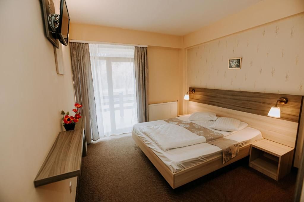 Гостевой дом Guest house Lacul Linistit Моняса-50